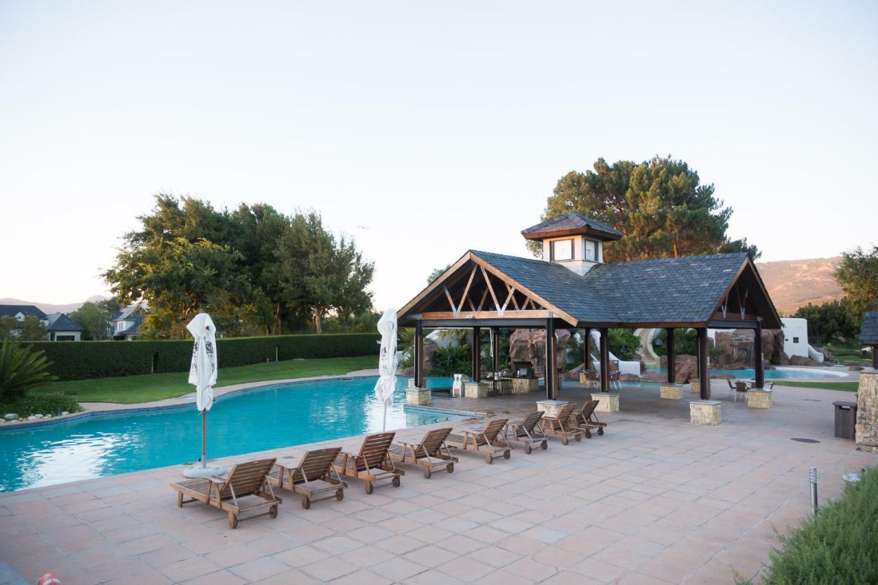Pearl Valley Golf Lodge พาร์ล ภายนอก รูปภาพ